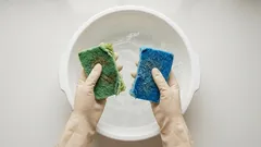 5 podceňovaných úklidových háčků, které byste podle profesionálních uklízečů měli používat častěji