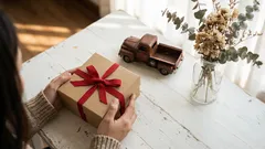 3 situace, kdy je v pořádku darovat dál nechtěný dárek