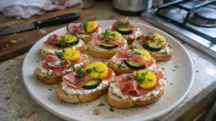 Jednohubky s kozím sýrem a tvarohem: rychlé pohoštění, které zmizí ze stolu