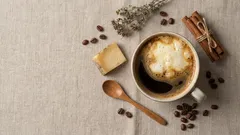 Chcete pevnější kosti? Přidejte si do kávy toto — ale ne mléko ani smetanu